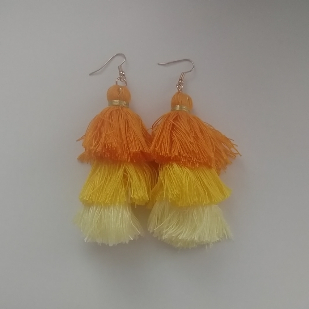 NWOT Tassel Earrings